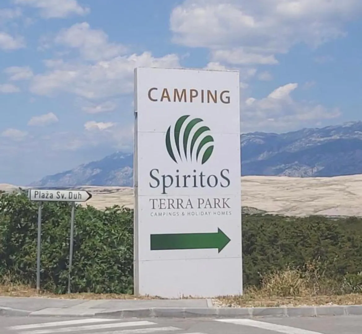 Lunabay Spiritos Mobile Home, Terra Park Spiritos Kolan Croatia