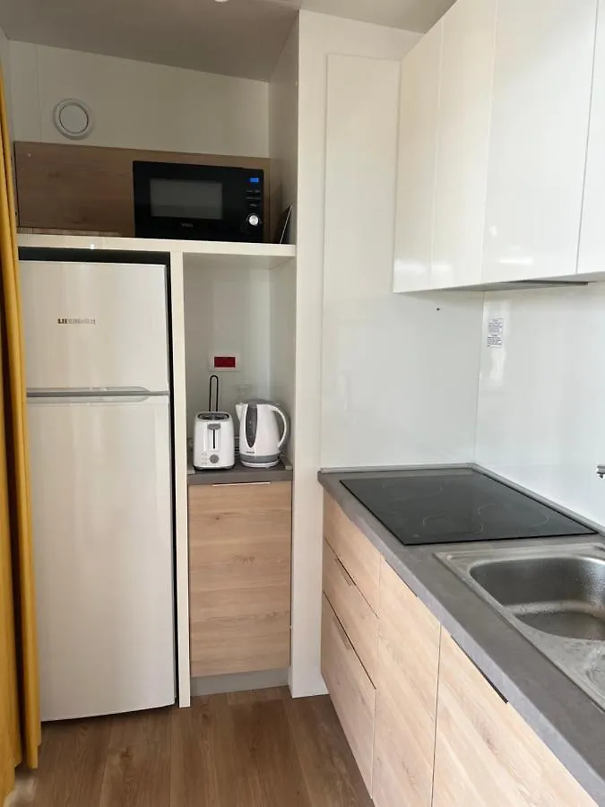 Lunabay Spiritos Mobile Home, Terra Park Spiritos Kolan Camping